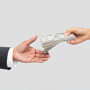 متوسط ساعات کار و درآمد هفتگی یک کارمند
